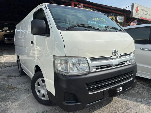 2013 Toyota HIACE 2.5 FACELIFT (M) Full Panel Van - 1