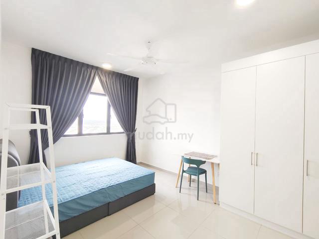 Female Only Rimbayu Area Master Room For Rent Near Eco Sanctuary Mall 1