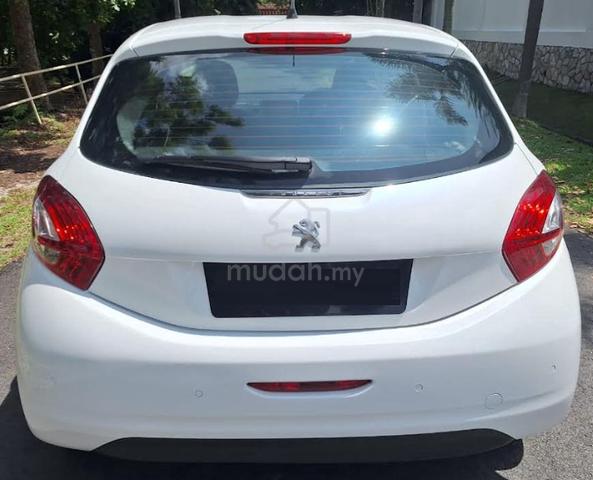 Peugeot 208 Allure(A) FullLoan Blacklist LoanKedai - 5