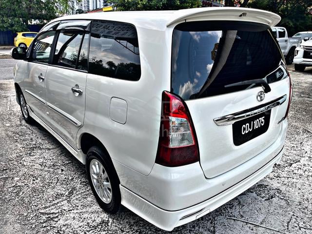 2013 Toyota INNOVA 2.0 G (A)1 CAREFULL OWNER - 4