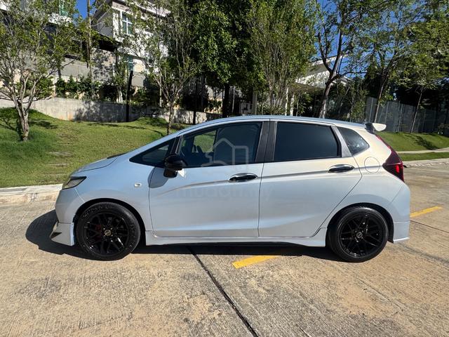 2018 Honda JAZZ 1.5 E (A)Boleh Loan Kedai - 5