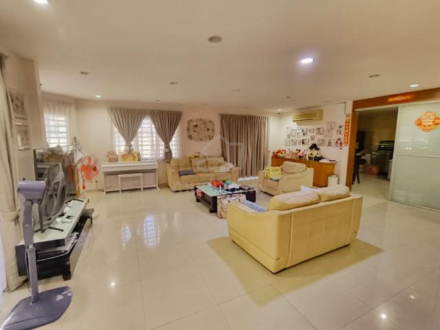 [Lowest Price] Taman Segar Perdana Corner Lot 2 Storey House 1