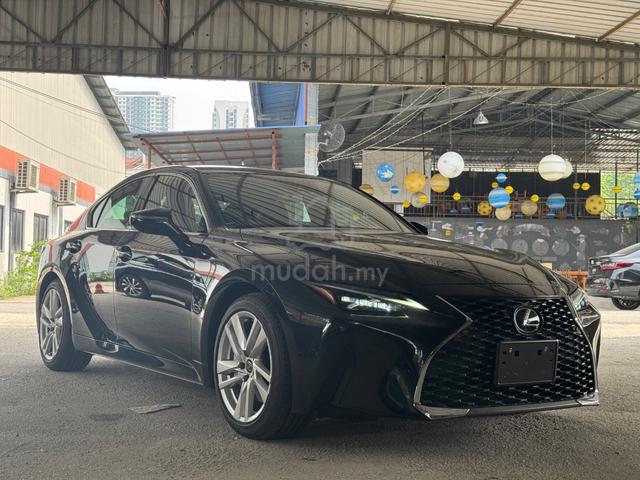 7K LOW MILEAGE LIKE NEW 2022 Lexus IS300 2.0 Turbo - 1