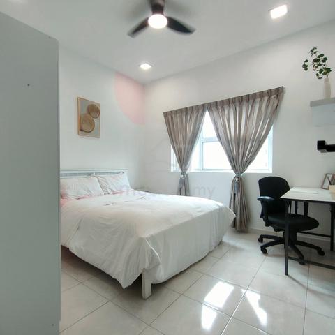 Fully Furnished Kuala Lumpur Puchong Room For Rent 1