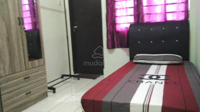Roomstay Executive WANITA - (Bilik Sewa - SINGLE ROOM) 1