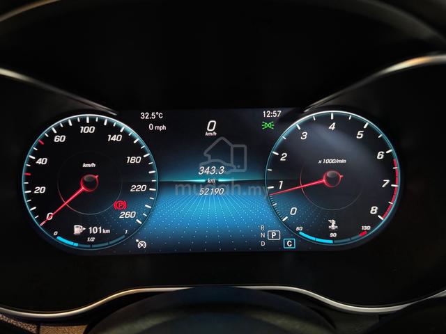 2019 Mercedes Benz C300 2.0 AMG LINE (CKD) (A) - 3