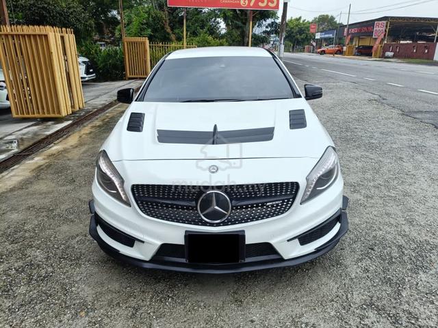 2014 Mercedes Benz A45 2.0 AMG Reg2019 (LOAN KEDAI - 2