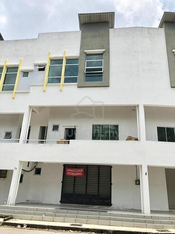 Rembia Hub X-Large Ground Floor Shoplot 1