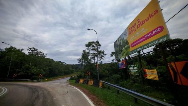 Lot Banglo Strategic Locationfacing Kolej Vokasional Sepang  Dengkil 5