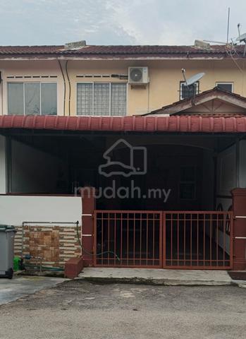 Teres 2 Tingkat - Taman Datuk Tamby Chil Karim, Batu Berendam 1