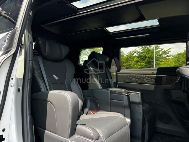 2025 Toyota ALPHARD 2.5 Z Advance Drive Grade 5A - 5