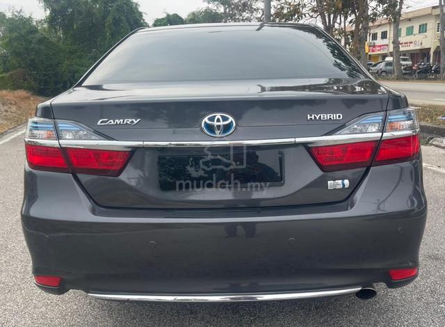 2016 Toyota CAMRY 2.5 HYBRID (A).Full Loan - 4