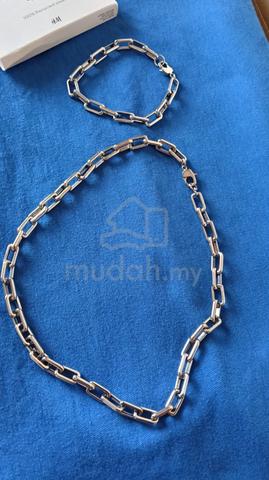 H&M Silver Chunky Link Necklace and Bracelet set - photo 2 of 5