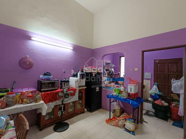 Rumah 4 Bilik Murah di Bandar Universiti Seri Iskandar. 4
