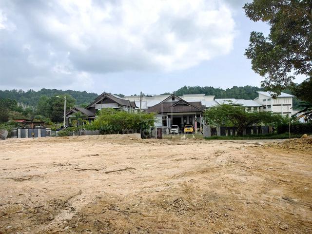 Tanah 4LOT BANGLO GRED AAA 552MP TEPI SMK GONG NANGKA MARANG 1