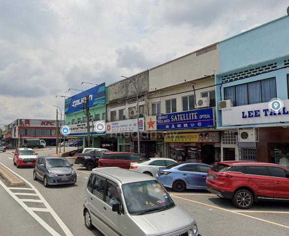 Facing Main Road Great Location Seapark Shop, Petaling Jaya 1