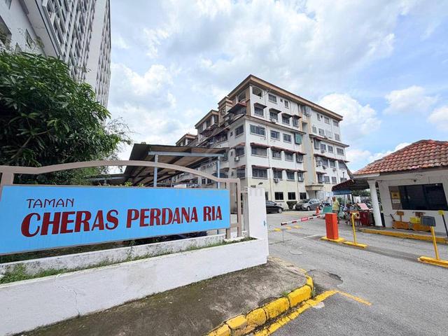 Cheras Perdana Ria Apartment 1