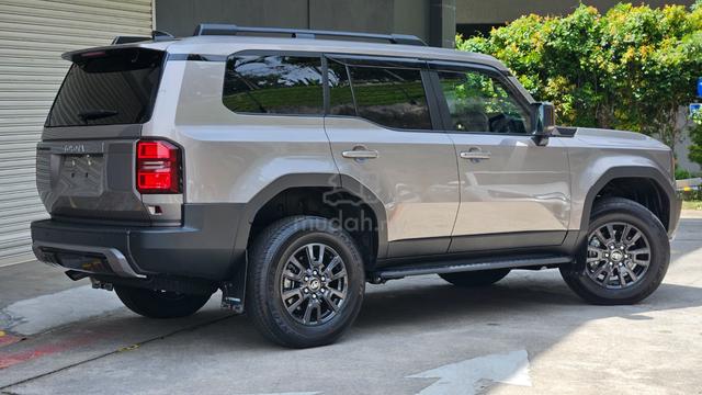 2024 Toyota LANDCRUISER 250 2.7 VX / 8K KM MILEAGE - 2