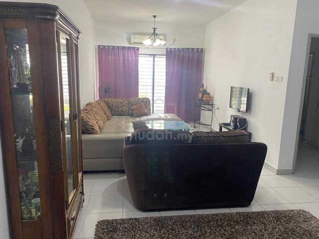 Room At Ivory Mutiara for Rent 1