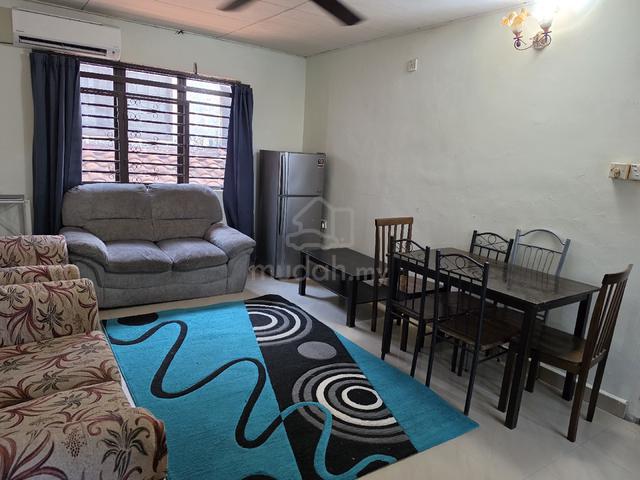 Studio Unit at Ss3 1