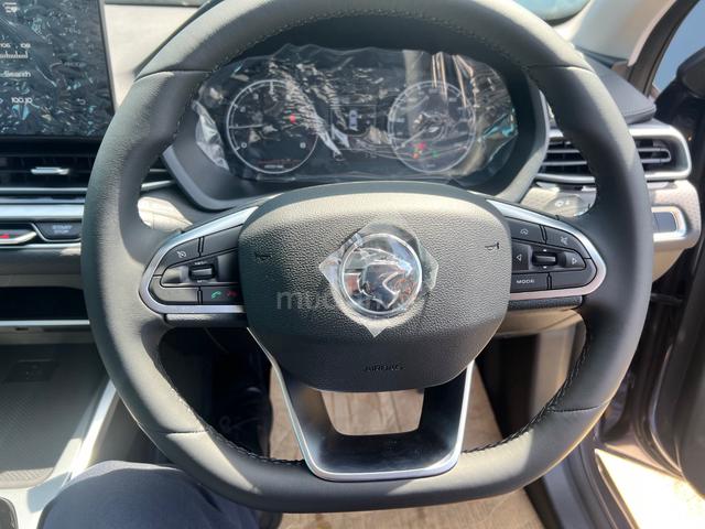 Full Loan 2026 Proton S70 1.5 EXECUTIVE MY23 (A) - 5