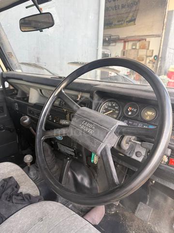 1995 Land Rover DEFENDER 110 2.5 (M) - 2