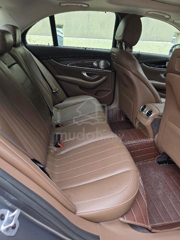 Mercedez Benz E300 AT 2019 petrol - 3