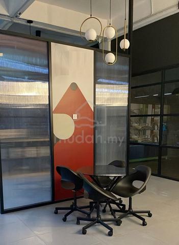 Strategic & Elegant Office Space – 720 SQFT – Ready to Move In! 1