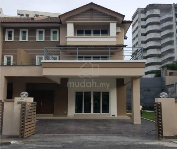 3 storey Semi D Corner Renovated & Furnished 98 Greenlane 1
