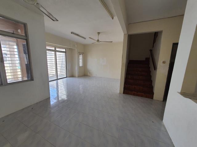2 Storey 22x70 Landed House PUJ 7 Taman Puncak Jalil Seri Kembangan 1