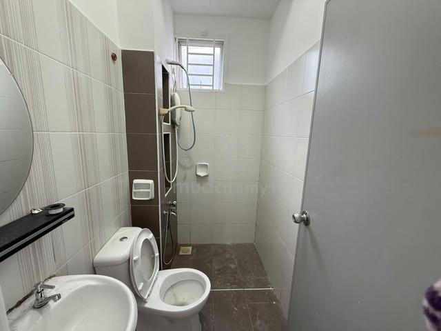 Setia eco village Gelang Patah *LIKE NEW CONDITION*FULL LOAN* 1