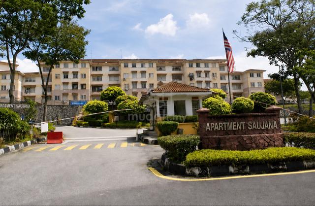 saujana apartment 1