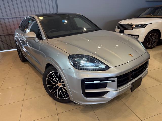 2025 Porsche CAYENNE Coupe 3.0 17kKm 4.5B - 4