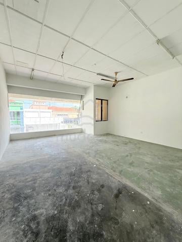 1st Floor for Rent @ Taman Pelangi Indah, Facing Main Road 1