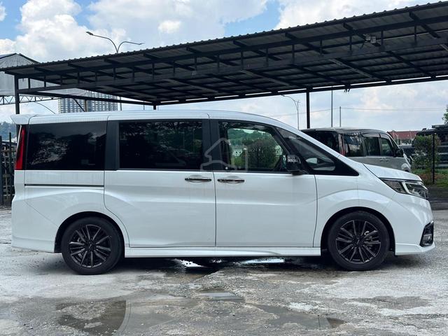 Honda STEPWAGON 1.5 MODULO X HONDA SENSING 2021 - 3