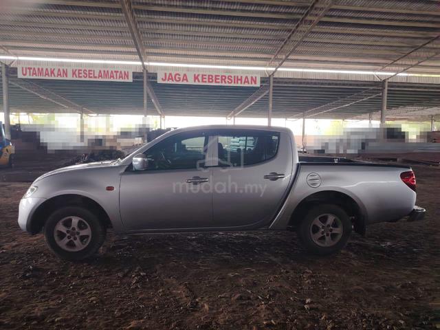 2009 Mitsubishi TRITON 2.5 KB4TGJRXZR (M) - 4