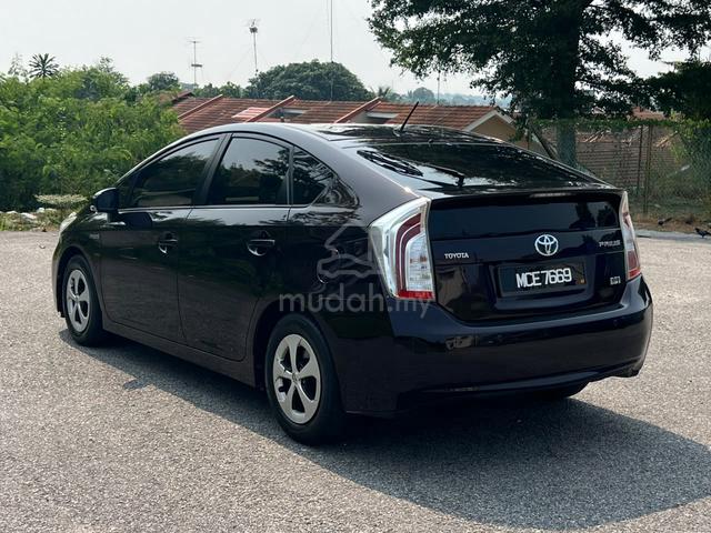 2012 Toyota PRIUS 1.8 LUXURY JBL CBU (HYBRID) - 4