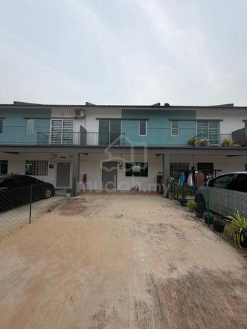 KOYAK PLASTIK💯 TAMAN AROWANA, SP📍Parking Muat 4 Kereta❗️FULL LOAN✅️ 1