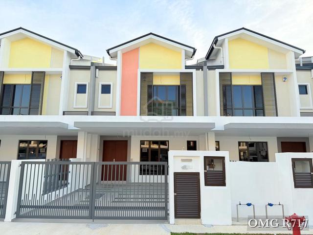 22x75 Brand New Bare Unit Musika Homes Setia Alam 1