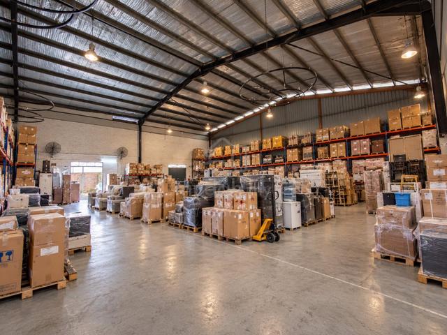 Warehouse Storage Tampoi JB – 10x20ft 1