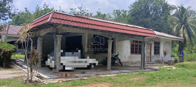 Rumah sekali tanah sangat luas 1