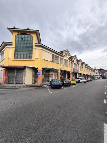 Bandar Putra IOI Kulai Double Storey Shoplot Corner Lot FOR RENT 🔥 💰 1