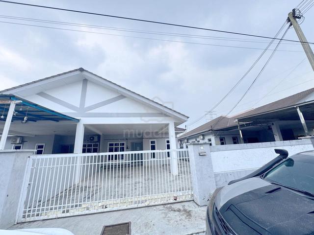 Jalan Melur 1, Taman Melur, Batu Pahat, Single Storey Semi-D 1