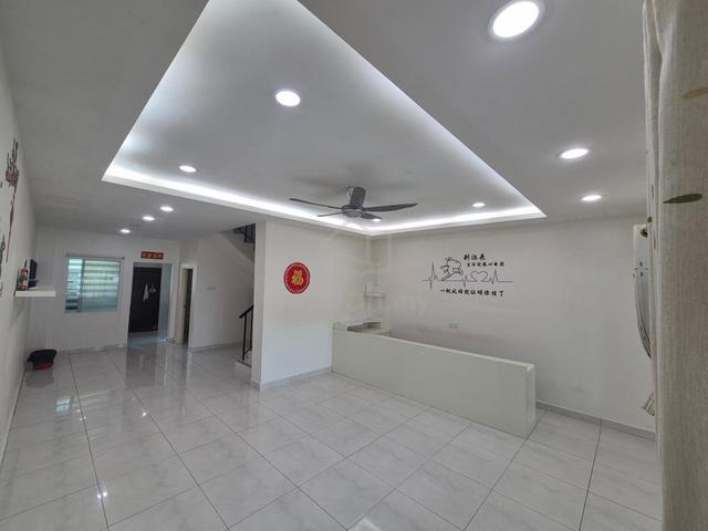 Jp Perdana Cube 166 Double Storey Terrace Endlot Gated Guard Renovated 1