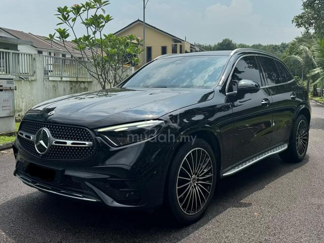 2024 Mercedes Benz GLC 300 4MATIC 2.0 under warran - 2