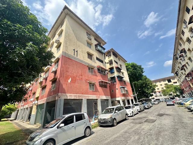 Flat PKNS Seksyen 7 Shah Alam 1