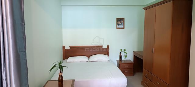 Amber Court Apartment 5