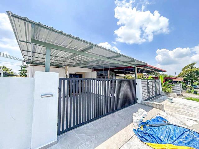 END LOT REFURBISHED 1 Storey Terrace Taman Telipot 3A, Bukit Sentosa 1