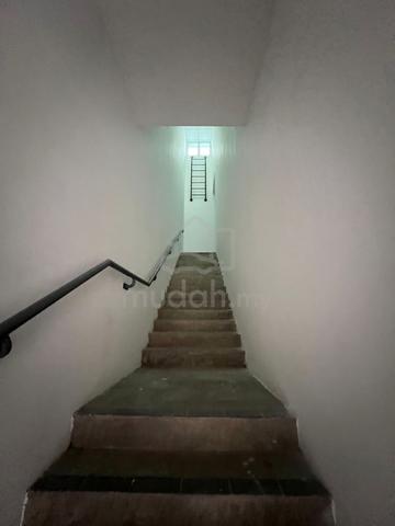 1st floor Plazo Seremban 2 for Rent Basic Unit 1