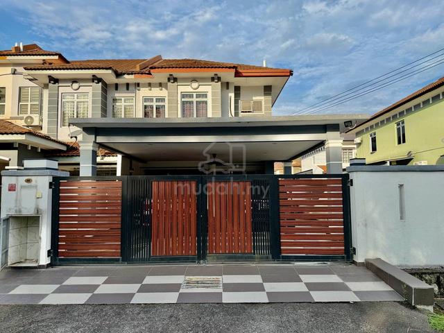 RENOVATED ‼️ 2 Storey End Lot, Bandar Bukit Puchong 2, Puchong 1